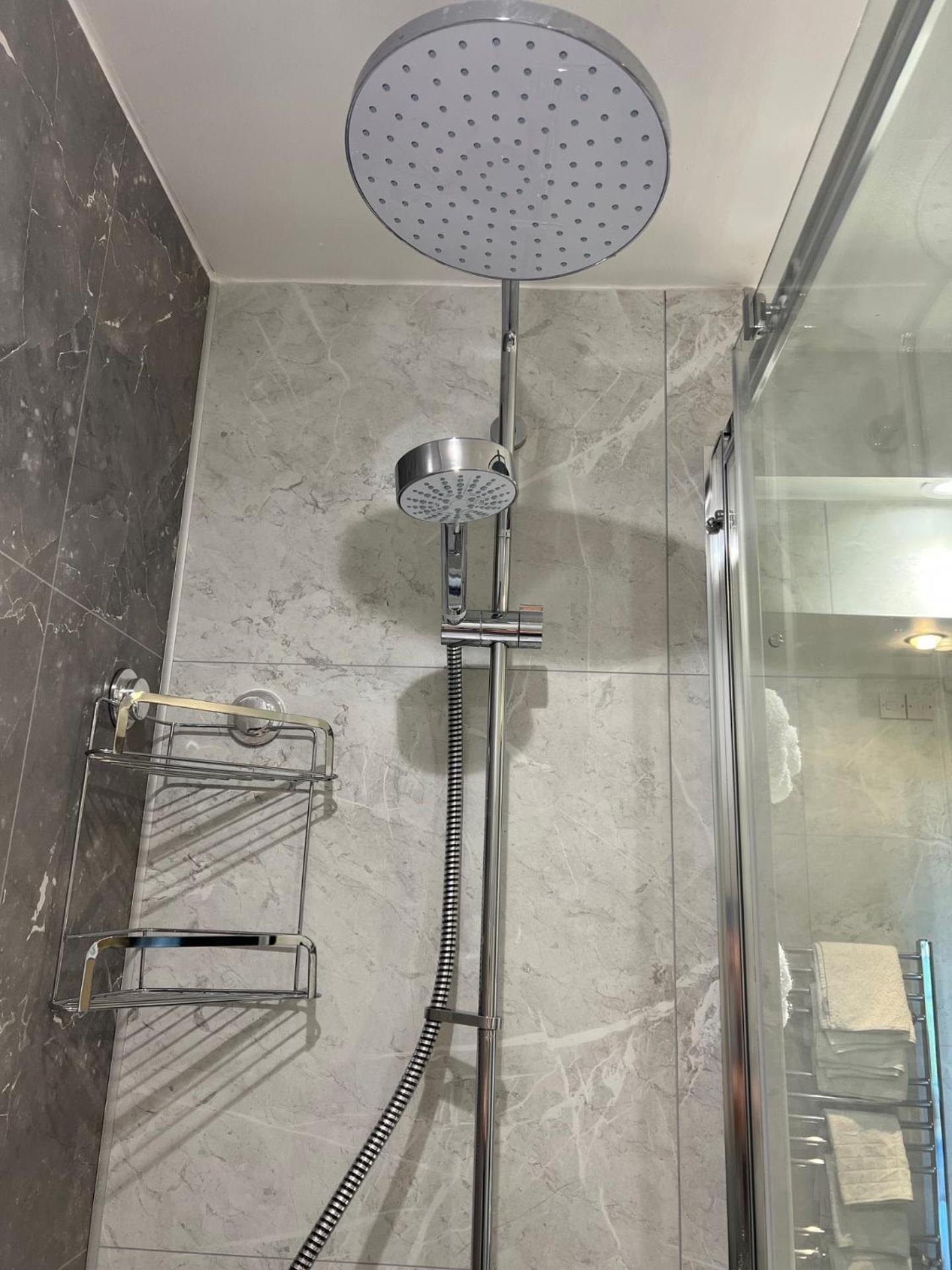 Cockledora, A Luxury Ground Floor Beachfront Apartment Llanelli Luaran gambar